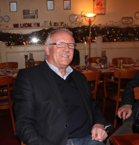 Bürgermeister Günther Hildebrand leitet die Sitzung